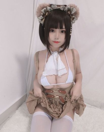 伺候主人晨尿吸大便_视频网址大全
