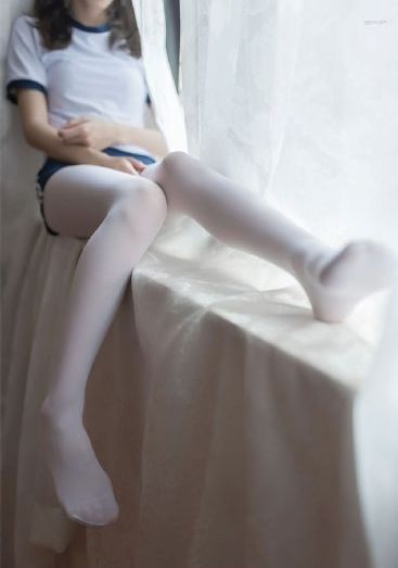 打了下巴突然间又硬又肿了怎么办_DVD在线播放