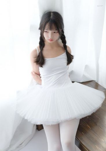 动漫美女吸乳舌吻羞羞视频_BD英语免费观看最新