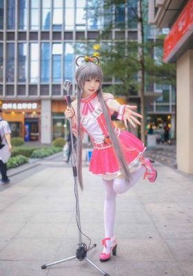 欧美金妇乱妇熟妇XXXX生_高清高清在线