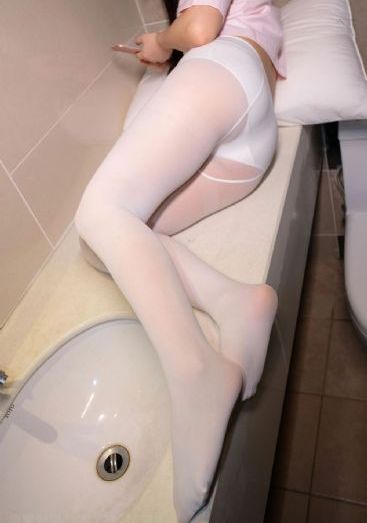 边摸边吃奶边做视频在线观看_BD完整视频观看