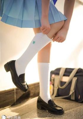 欧美在线免费视频_720电影完整版