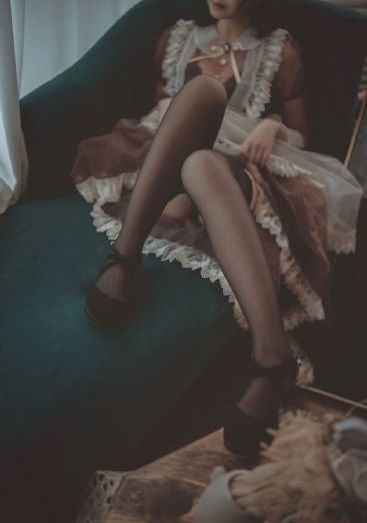 男子把美女衣服扒胸罩脱了_青苹果乐园免费高清观看