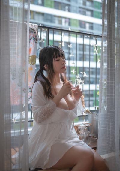孕妇乳房又大又挺_国产剧神马在线观看