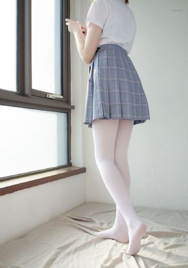 宋茜换脸无码AV在线播放_HD免费高清观看