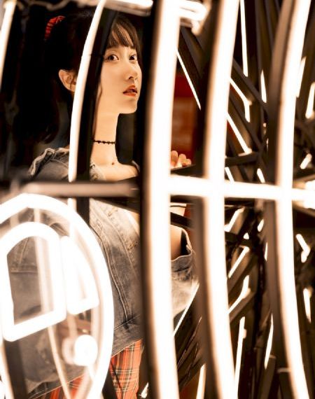 r18本子熟肉全彩bl_BD英语免费全集观看
