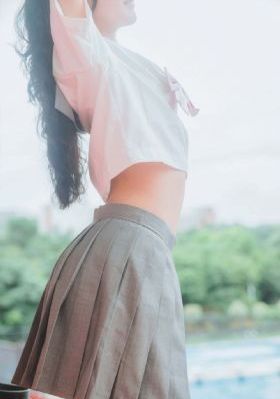 寡妇好丰满奶好大在线观看_720日本电影免费