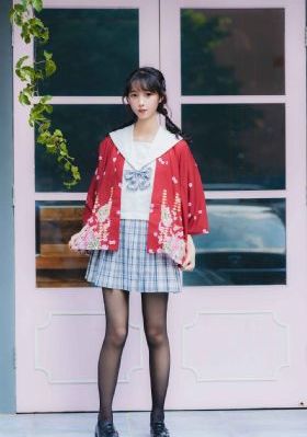 爱川美里菜牛仔裤最经典三个款式_国产剧免费播放